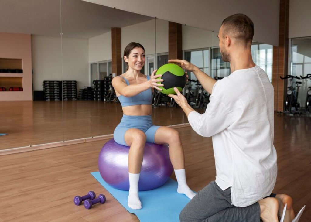Balancing Act: How Weight Loss Clinics Can Harmonize with Your Fitness Regimen