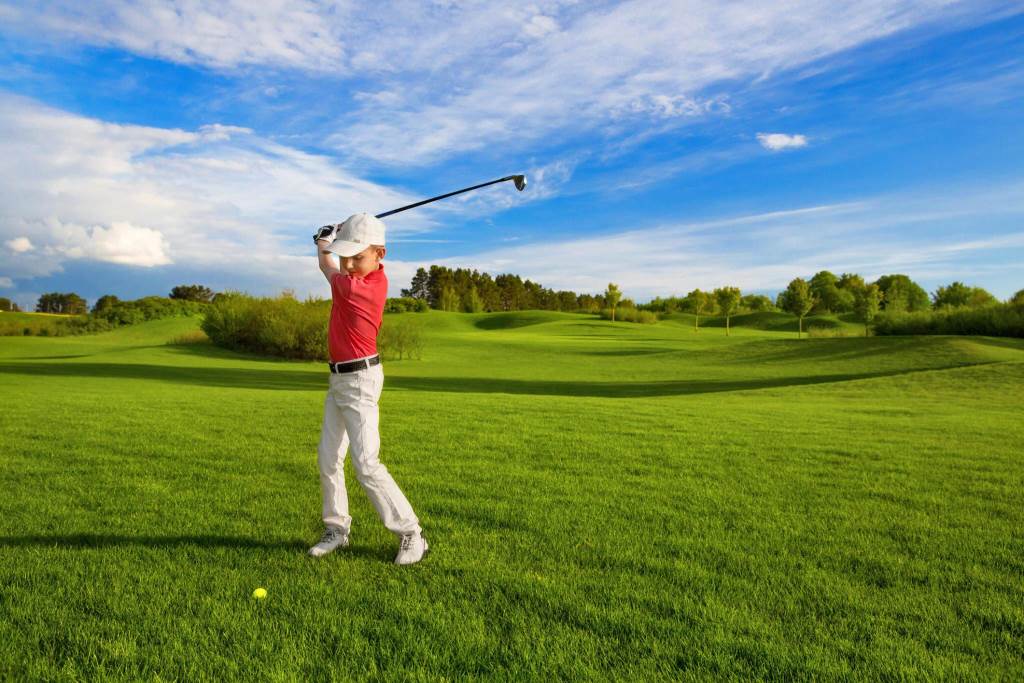 Putting the Fun in Fitness: A Guide to Kids’ Health through Golf